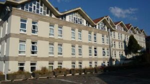 Albergue Hotel LoopINN