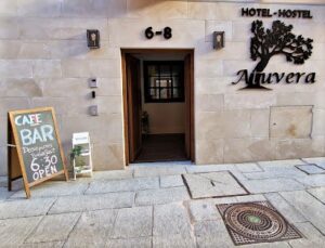 Hotel - Hostel Atuvera
